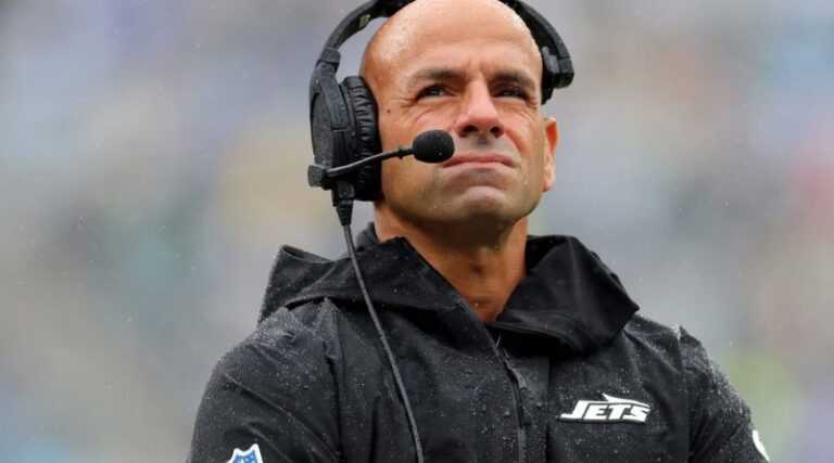 Robert Saleh News