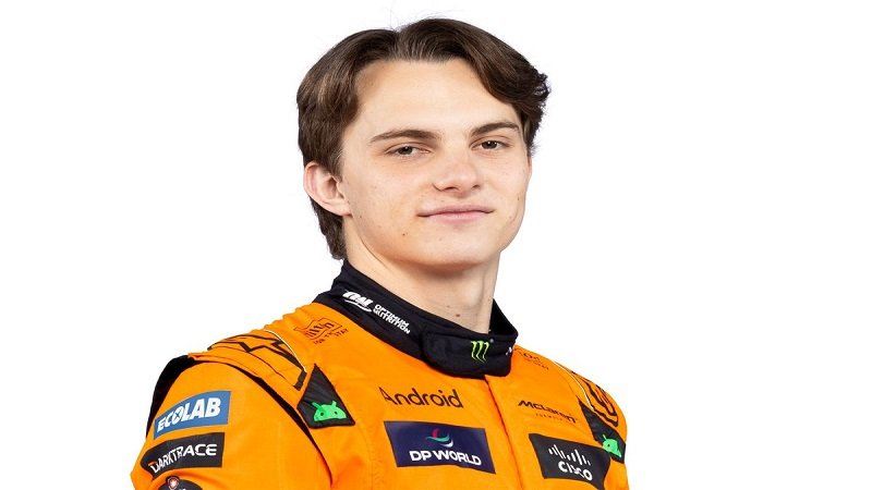 How Old Is Oscar Piastri?